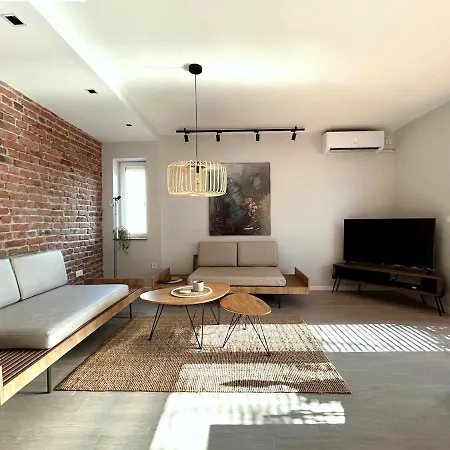 Apartment New Cozy Flat In *